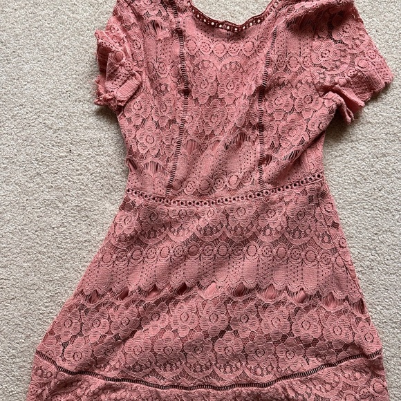 ✨ Romantic Blush Pink Blu Pepper Lace Mini Dress | Flirty & Feminine ✨ - Picture 3 of 9